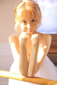 偷吃禁果的小妖女